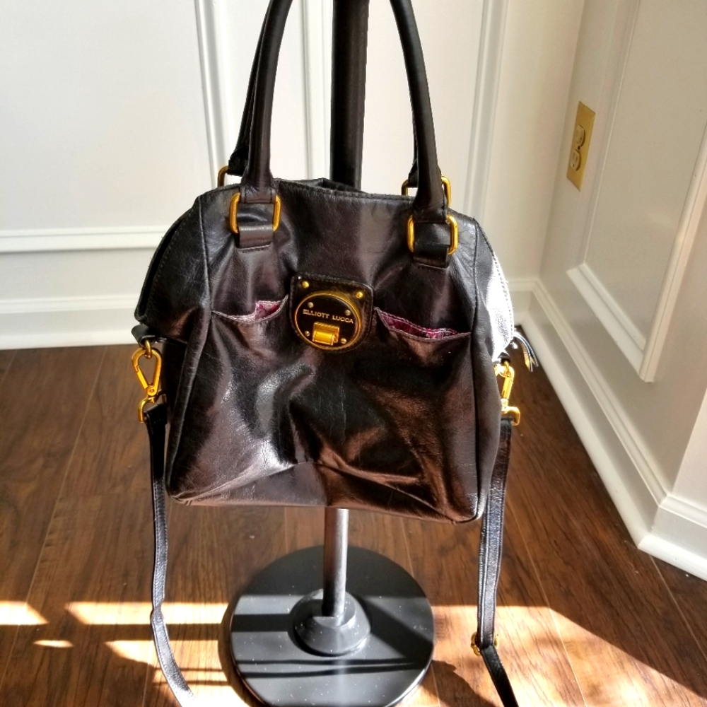 Elliott Lucca black leather crossbody handbag